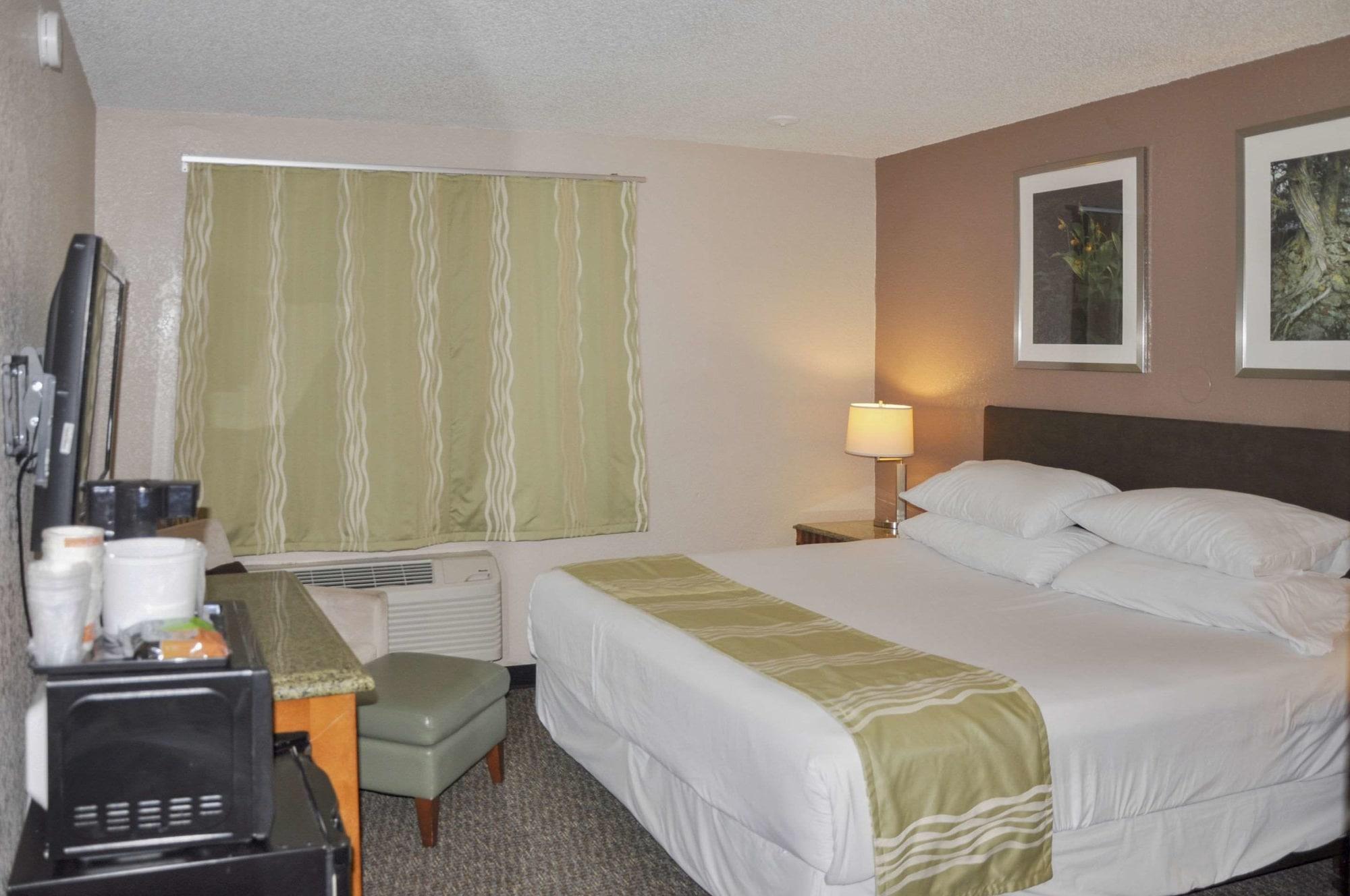 Rodeway Inn Fargo Dış mekan fotoğraf
