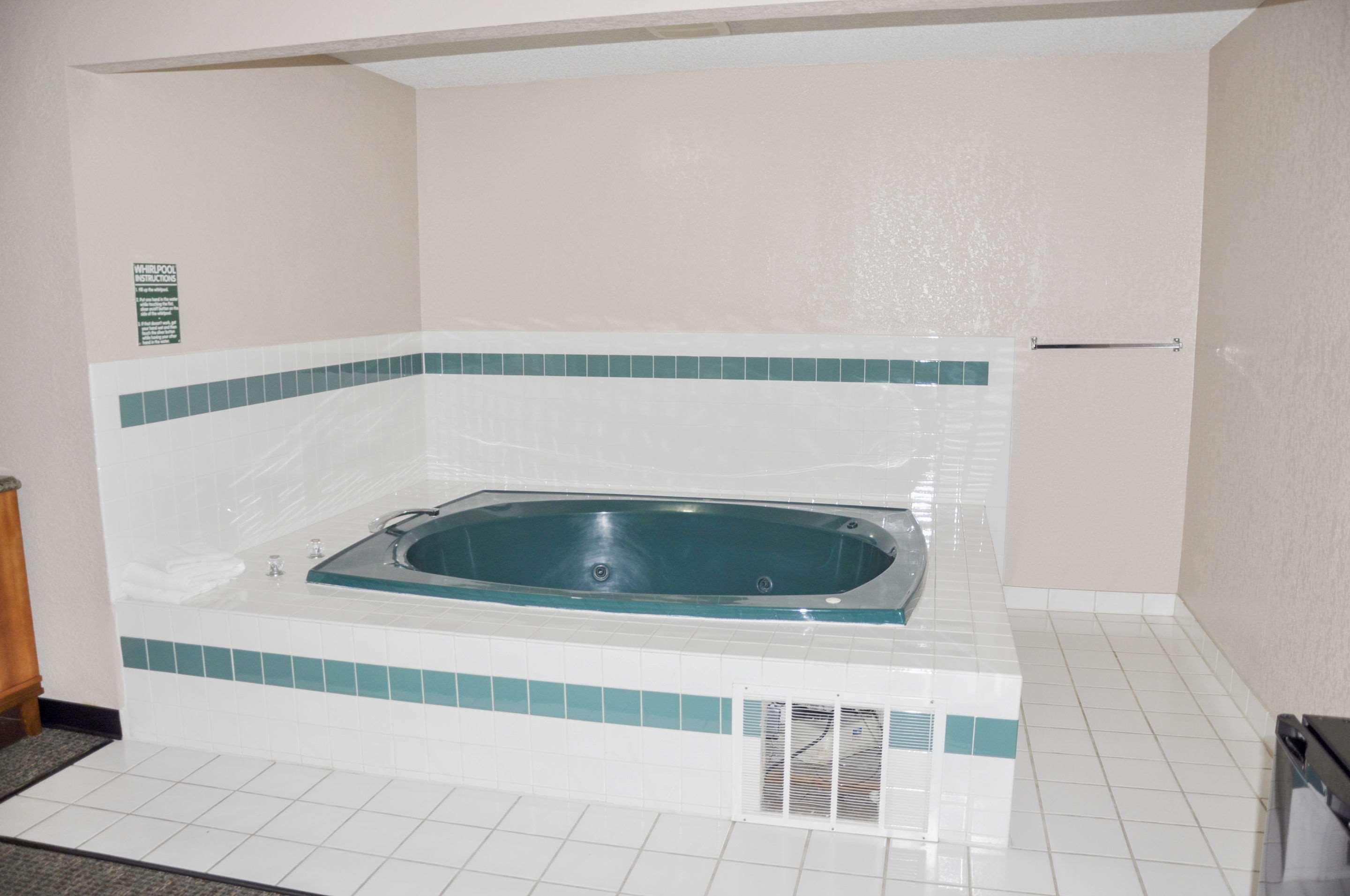 Rodeway Inn Fargo Dış mekan fotoğraf