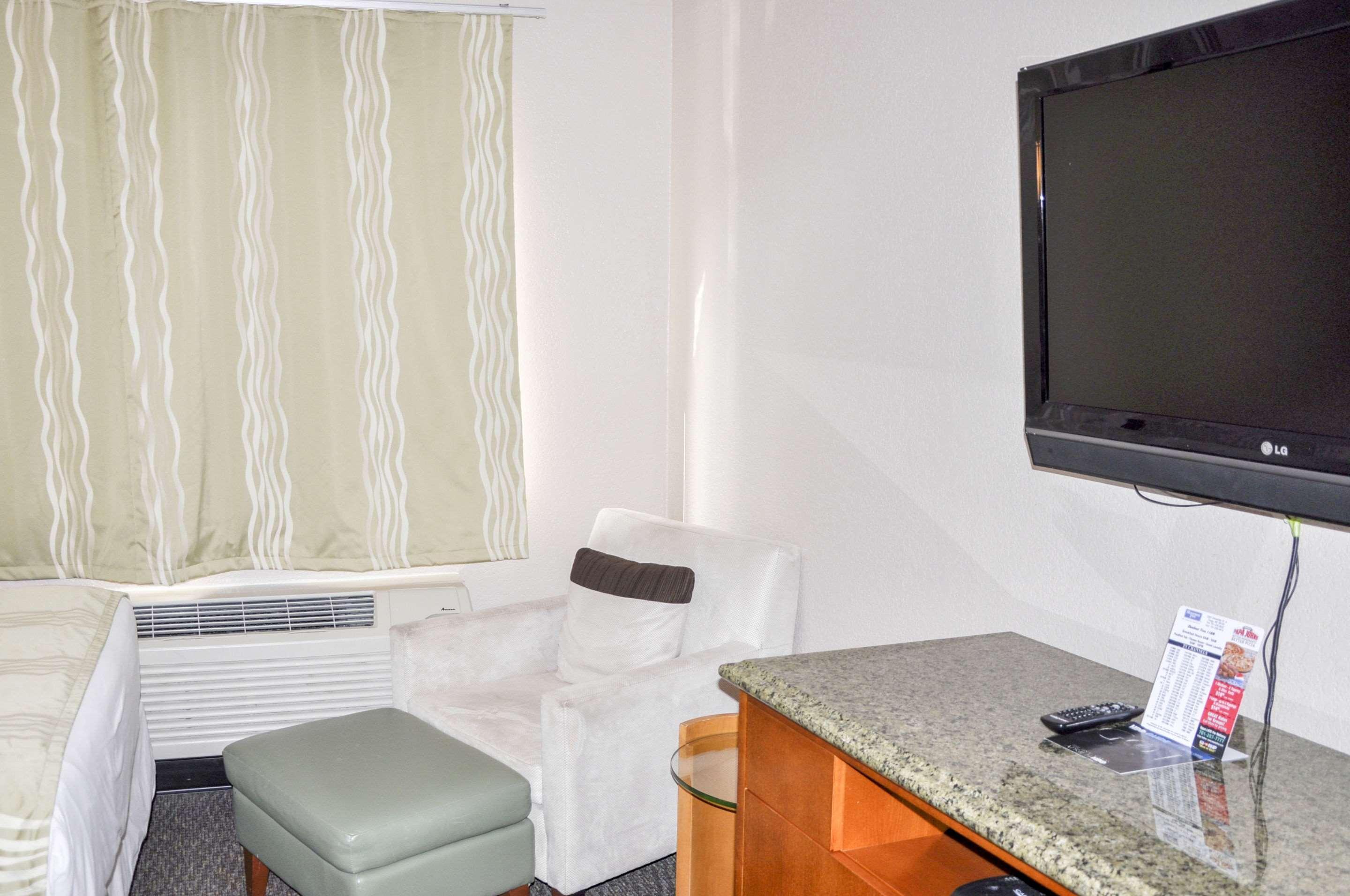 Rodeway Inn Fargo Dış mekan fotoğraf