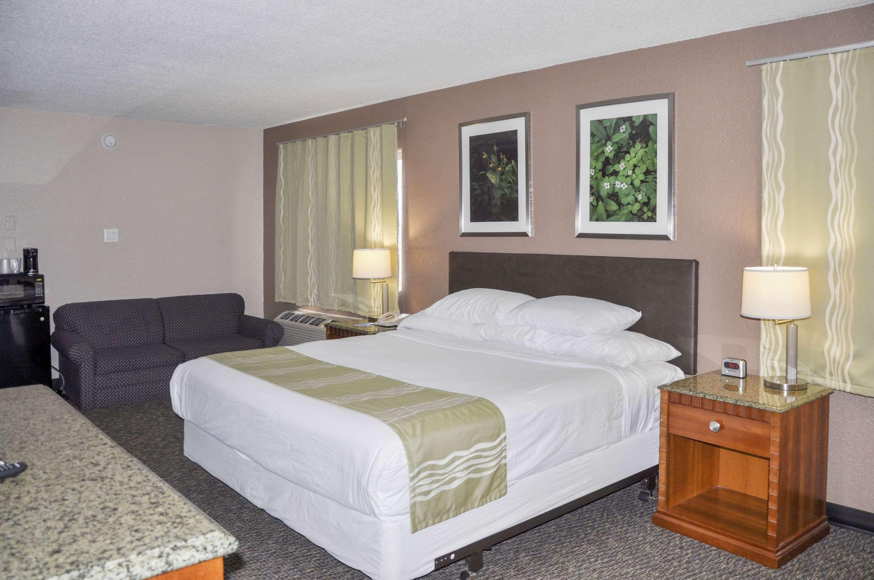 Rodeway Inn Fargo Dış mekan fotoğraf