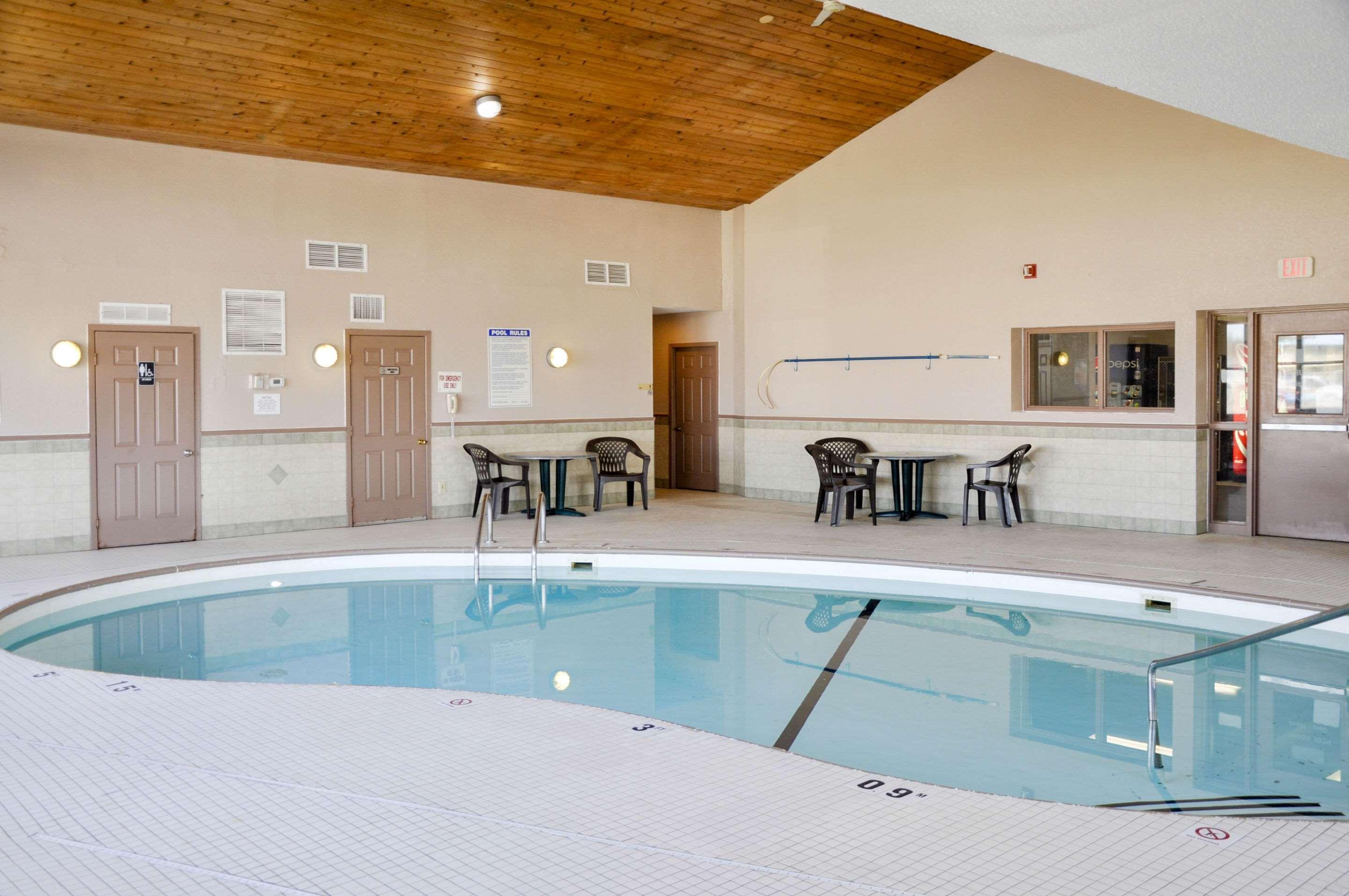 Rodeway Inn Fargo Dış mekan fotoğraf